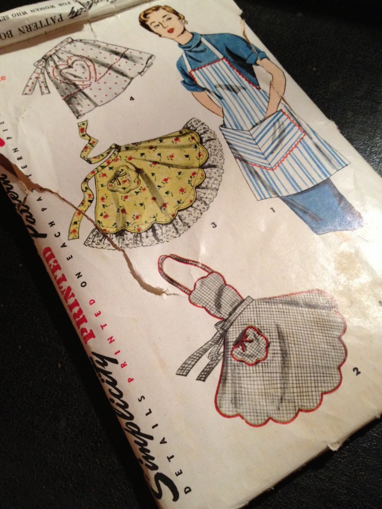 Vintage Simplicity Apron Pattern