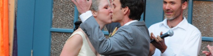 Wittzler wedding kiss - cropped